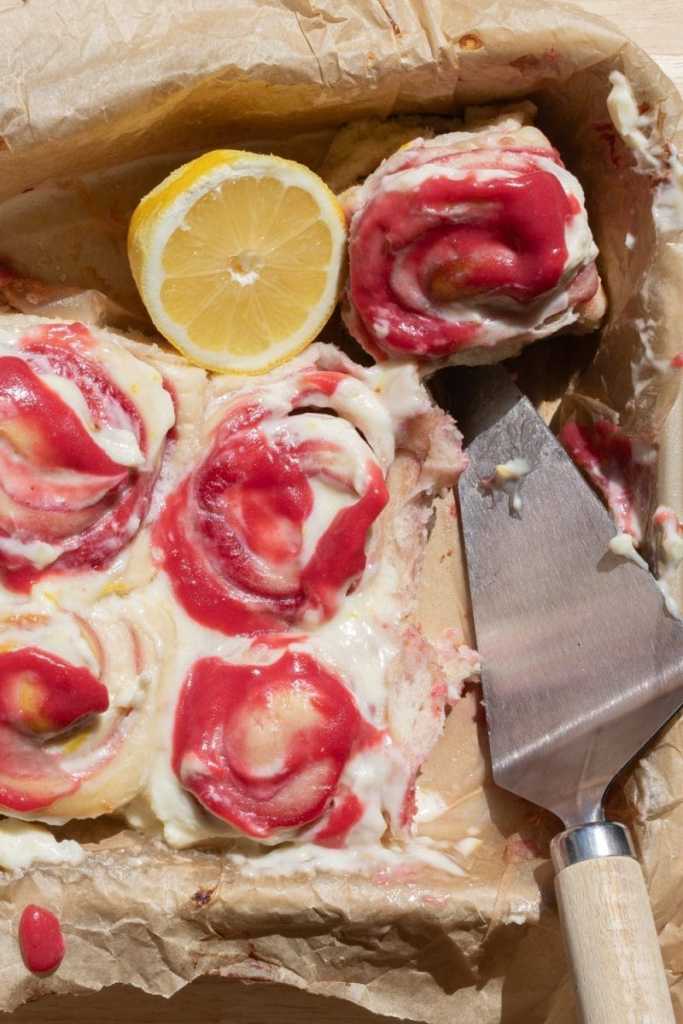 Close up of the lemon raspberry rolls.