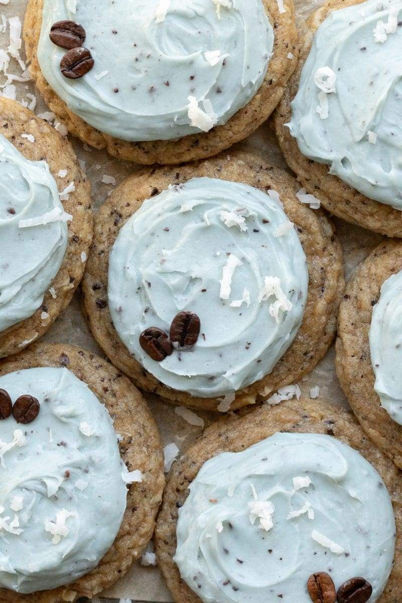 close up of the frosted robin's egg cookies