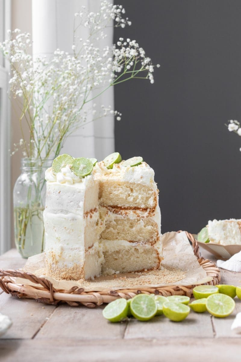 Cross-section of the key lime pie cake.