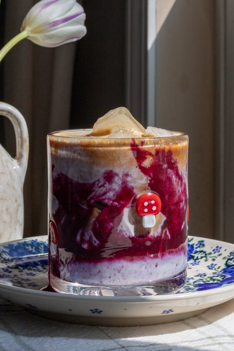 Iced Blueberry Latte