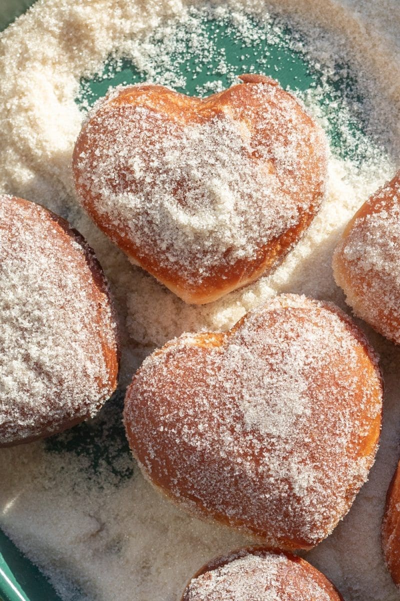 The donuts coated in sugar.