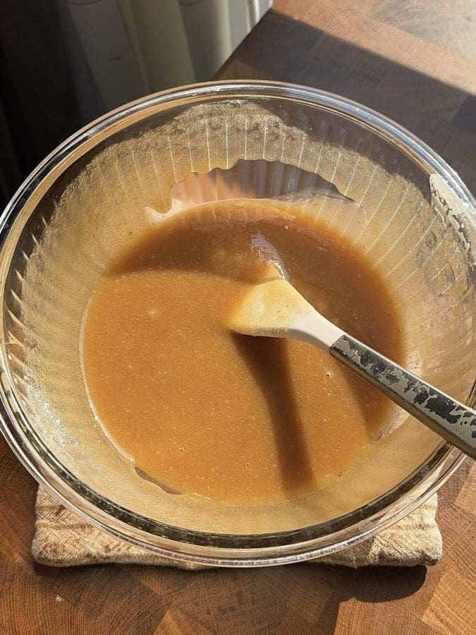 The wet ingredients all mixed together.