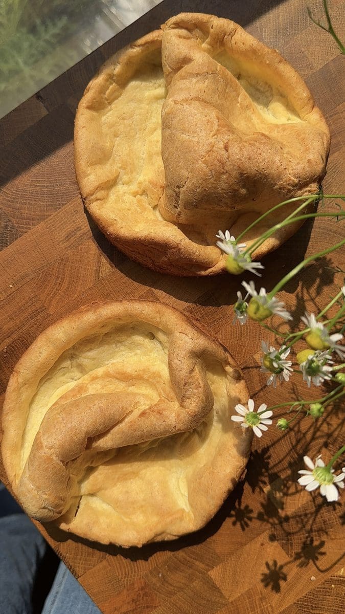 The two cooked choux pastry circles.