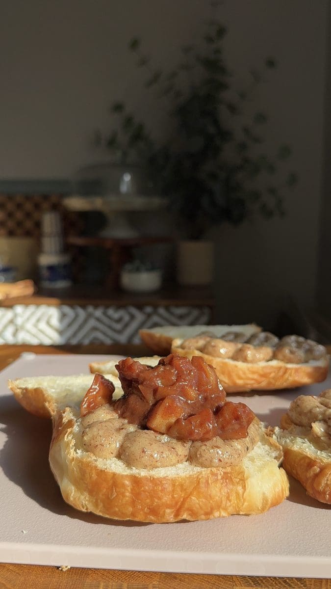 Apple pie filling and frangipane on the croissant.