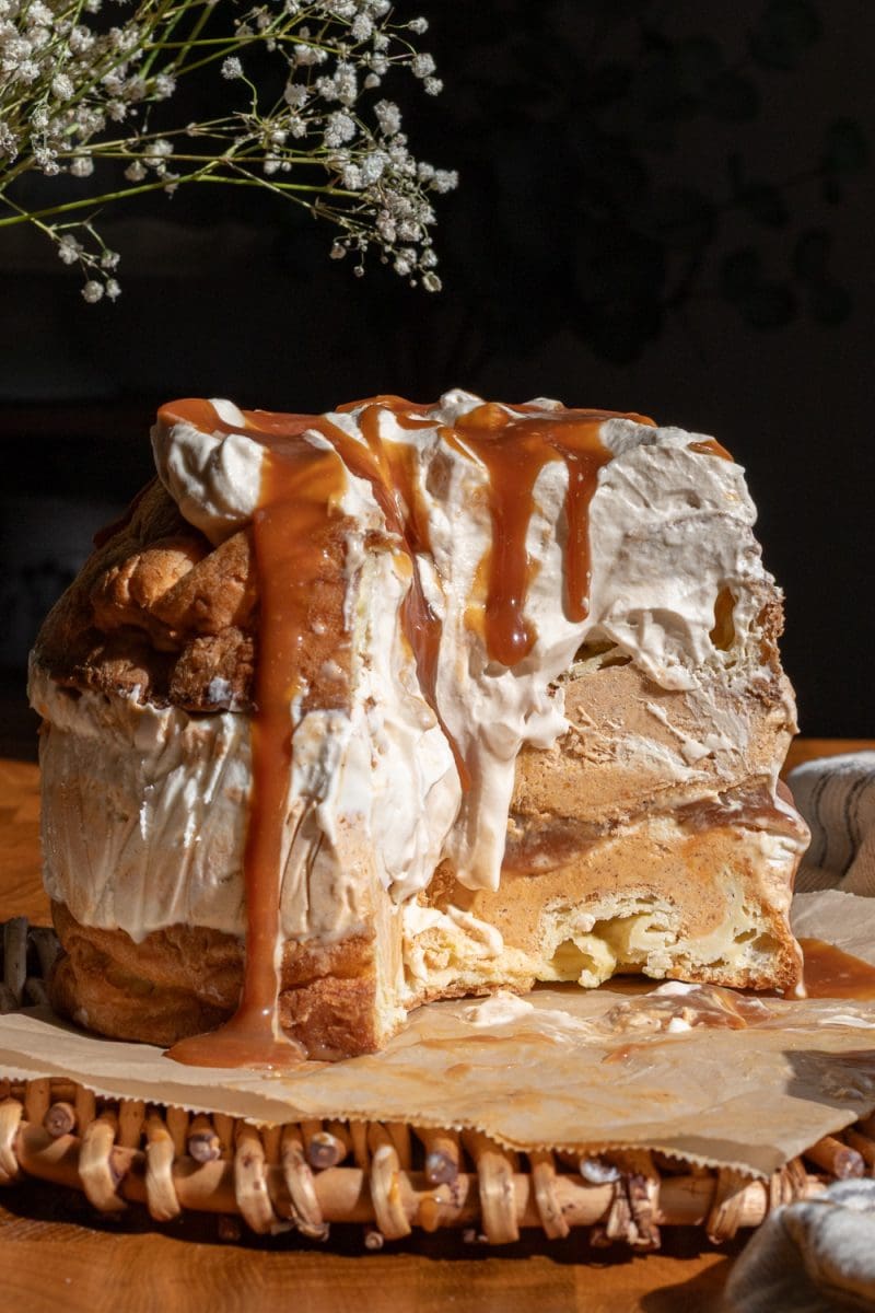 Close up cross section of the pumpkin caramel ice cream cake
