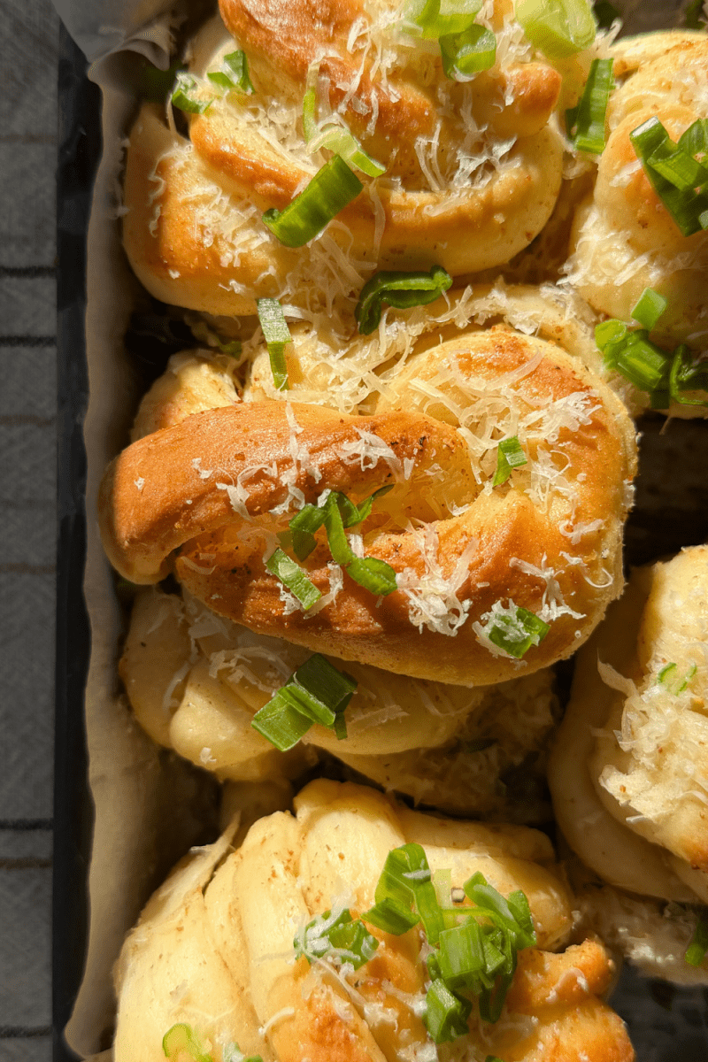Brown Butter Garlic Knots (Small Batch)