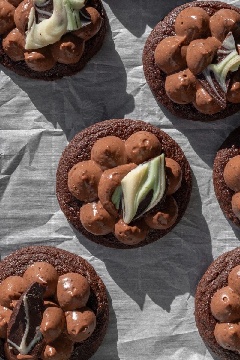 Close up of the mint chocolate bark cookies.