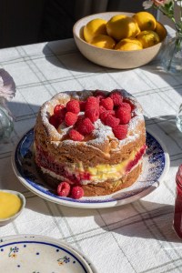 Lemon Raspberry Cream Puff Cake